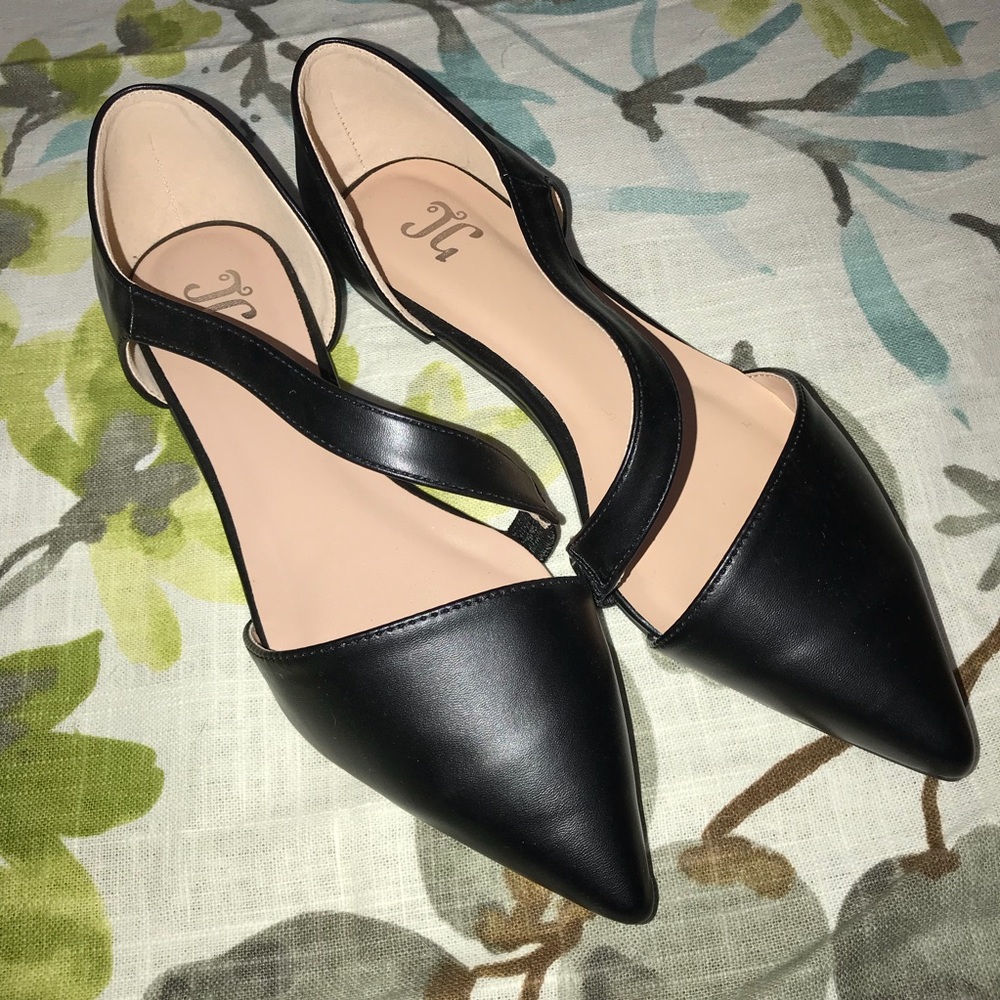 Pointy crossover flats - sz 8, black